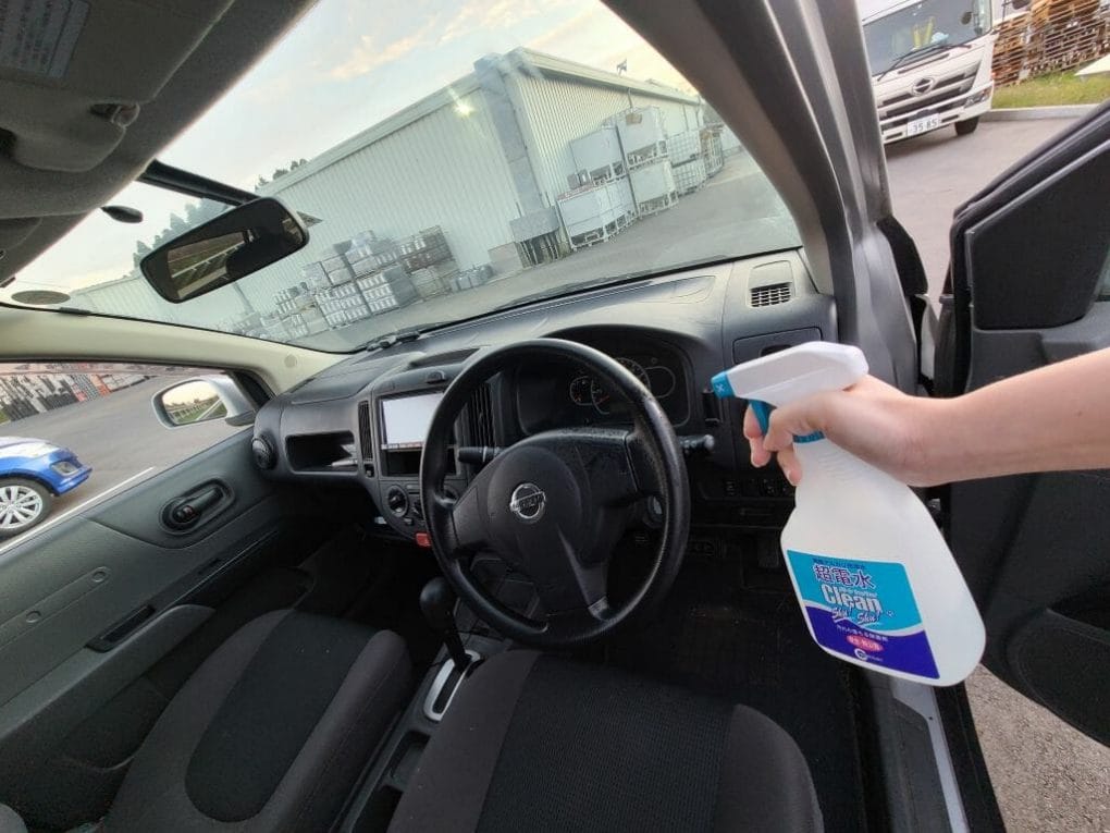 Cách vệ sinh nội thất ô tô đúng cách nhất tại ApcarCare